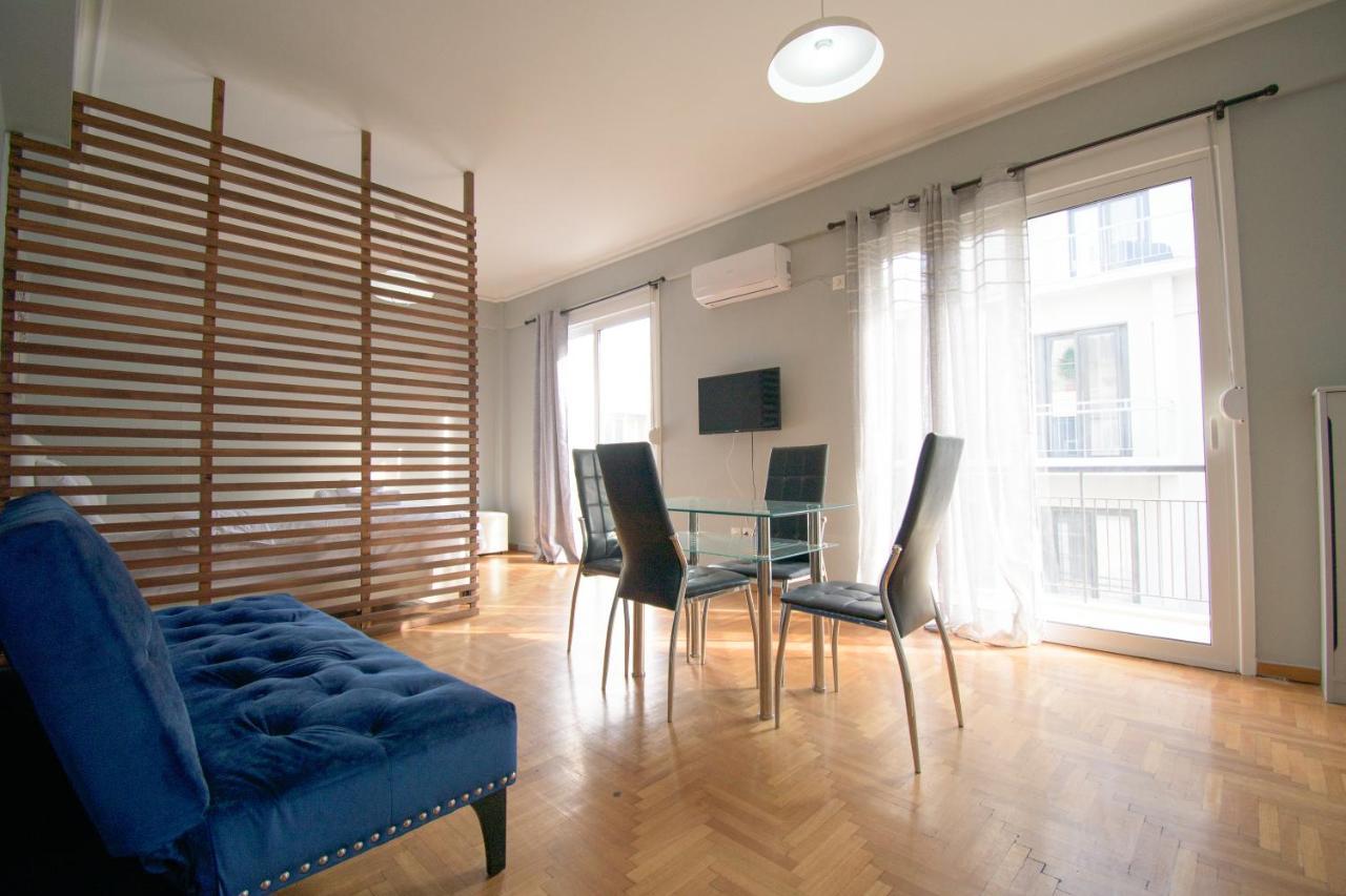 Central Cozy Flat ! Apartment เอเธนส์ ภายนอก รูปภาพ